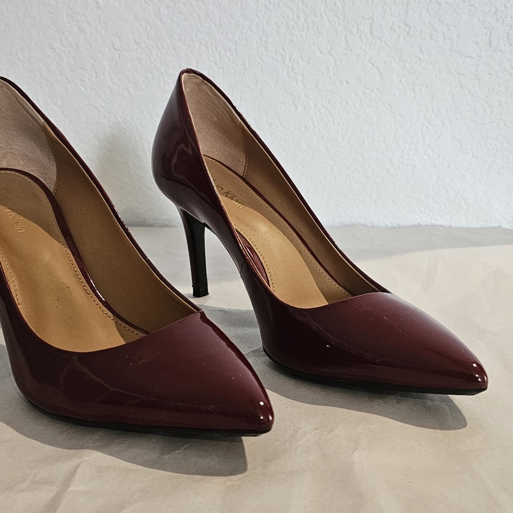 Calvin Klein Red Pumps